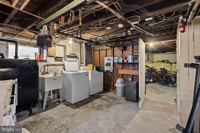 243 HAMPDEN AVE, Narberth, PA 19072