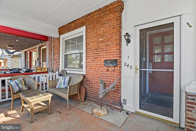 243 HAMPDEN AVE, Narberth, PA 19072