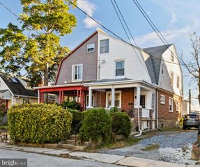 243 HAMPDEN AVE, Narberth, PA 19072