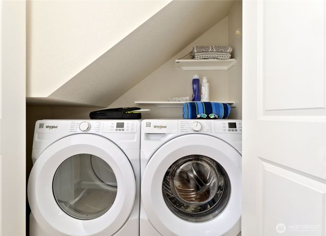 6616 114th Avenue SE, Bellevue, WA 98006