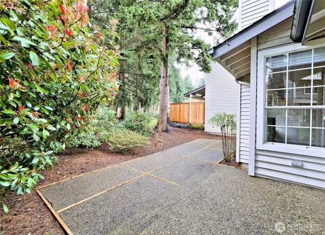 6616 114th Avenue SE, Bellevue, WA 98006