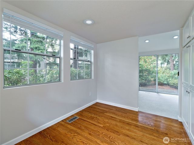 6616 114th Avenue SE, Bellevue, WA 98006