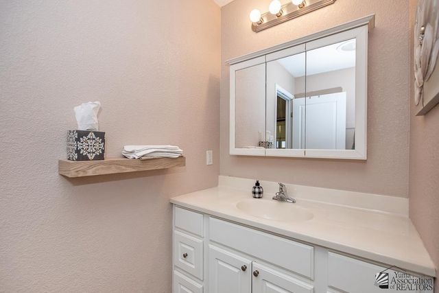 12667 E 47 Dr, Yuma, AZ 85367