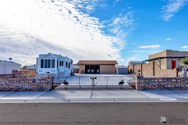 12667 E 47 Dr, Yuma, AZ 85367