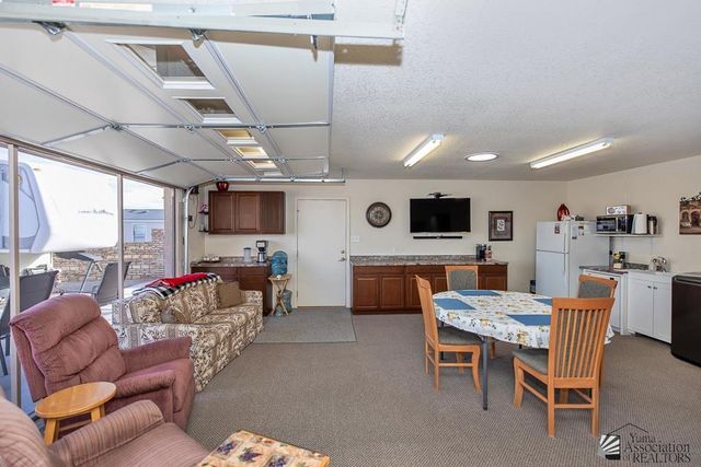 12667 E 47 Dr, Yuma, AZ 85367