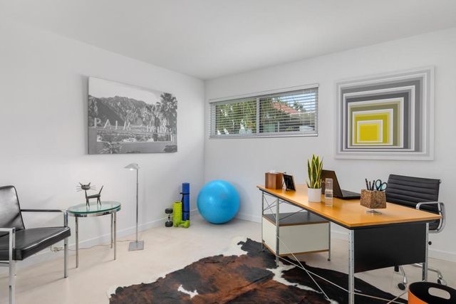 2545 S Gene Autry Trail E, Palm Springs, CA 92264