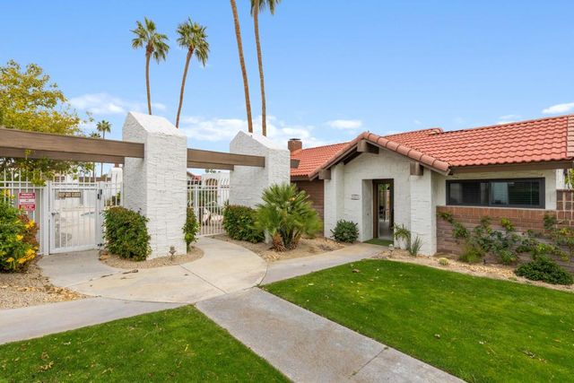 2545 S Gene Autry Trail E, Palm Springs, CA 92264
