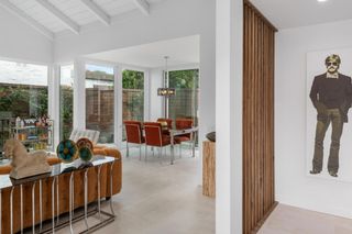 2545 S Gene Autry Trail E, Palm Springs, CA 92264