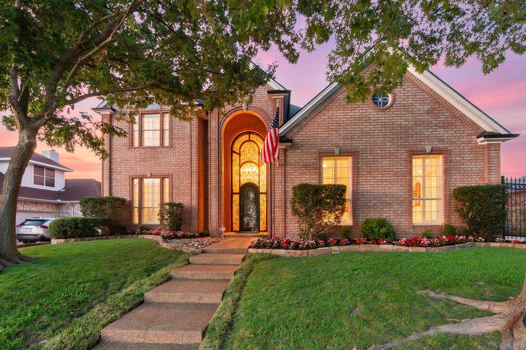 4111 Paddington Lane, Colleyville, TX 76034