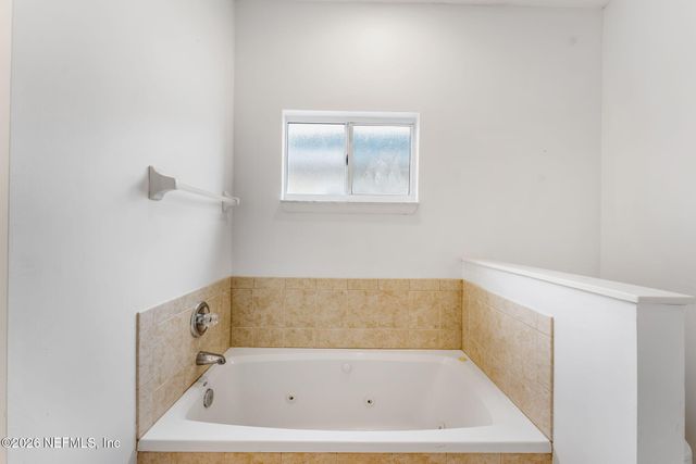 851 6TH Avenue S, Jacksonville Beach, FL 32250