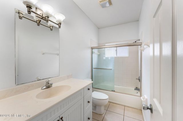 851 6TH Avenue S, Jacksonville Beach, FL 32250