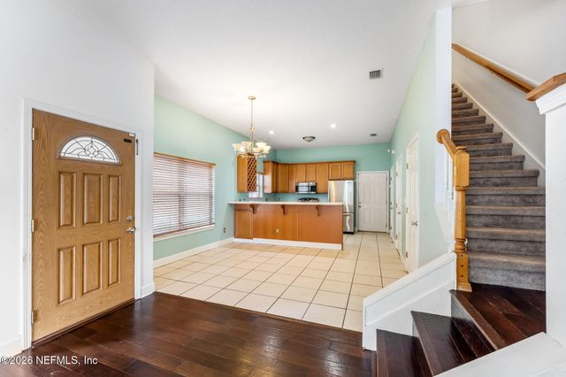 851 6TH Avenue S, Jacksonville Beach, FL 32250