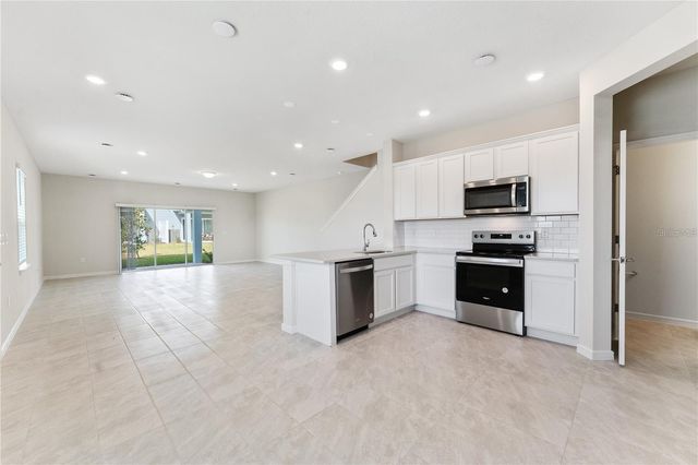 2326 VISION STREET, Davenport, FL 33896