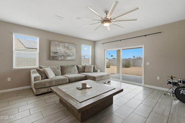 10513 S 51ST Drive, Laveen, AZ 85339