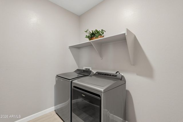 10513 S 51ST Drive, Laveen, AZ 85339