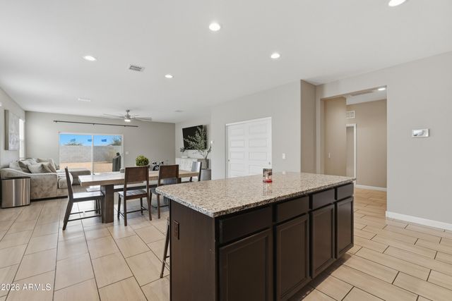 10513 S 51ST Drive, Laveen, AZ 85339