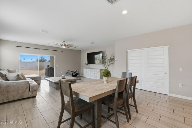 10513 S 51ST Drive, Laveen, AZ 85339