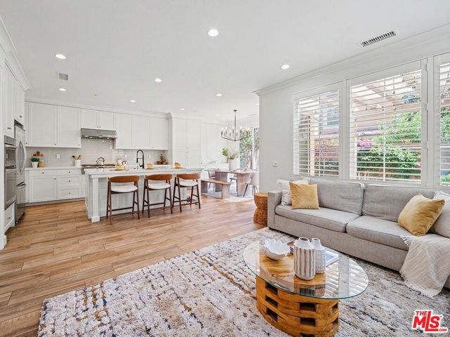 58 Wrangler, Irvine, CA 92602