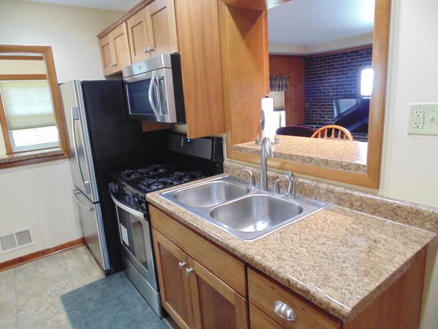 5332 Central Avenue, Portage, IN 46368