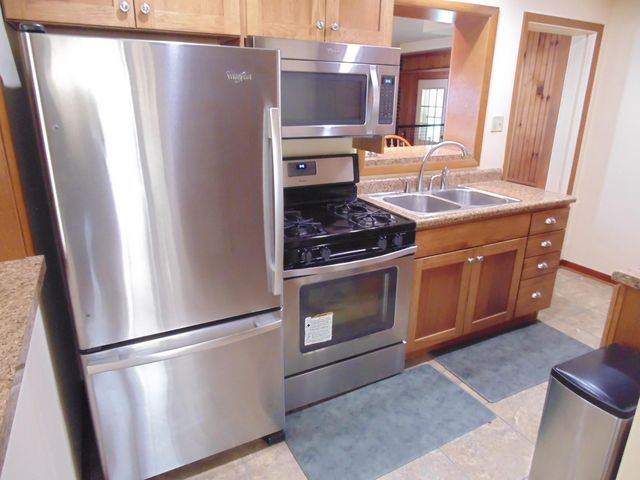 5332 Central Avenue, Portage, IN 46368