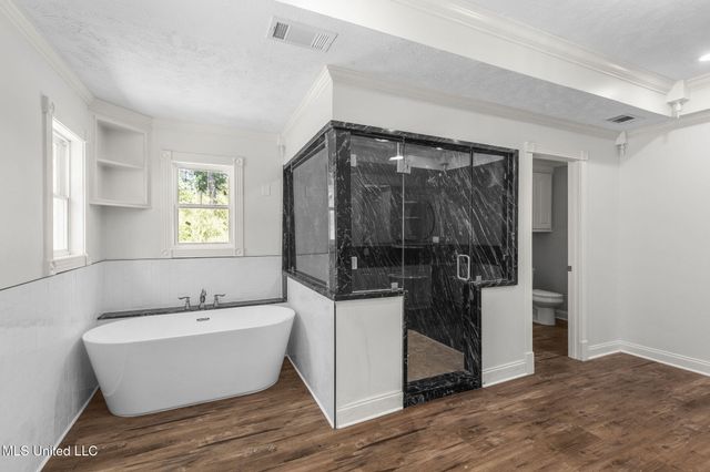 125 Lakeview Drive, Canton, MS 39046