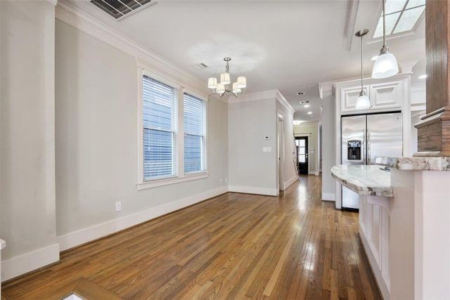 434 W 27th Street, Houston, TX 77008