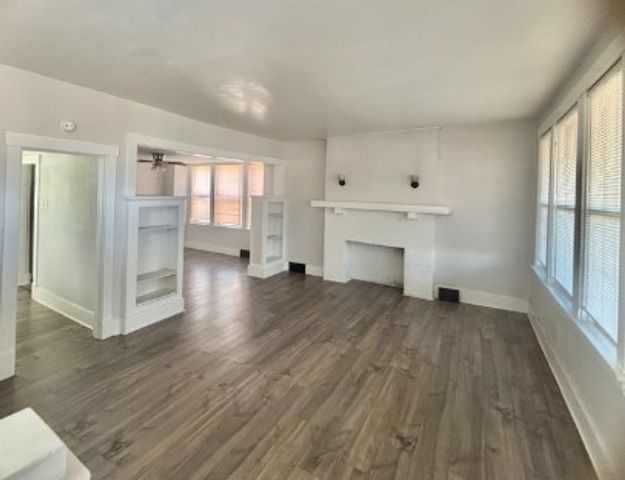 2992 Ruthwood Ave, Baldwin Boro, PA 15227