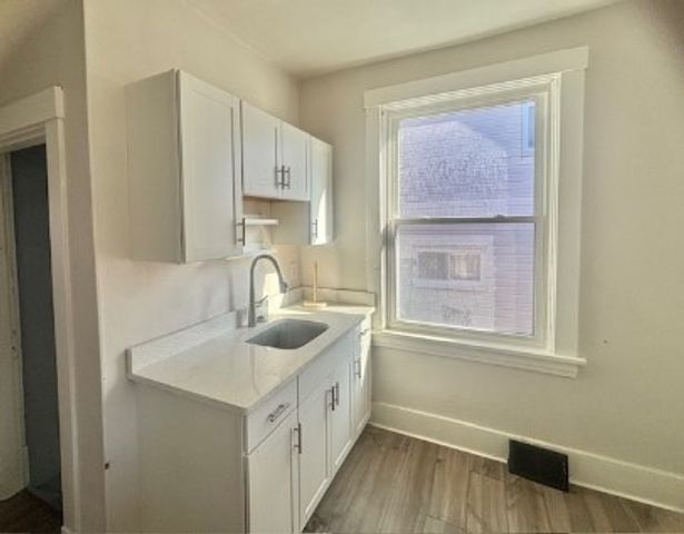 2992 Ruthwood Ave, Baldwin Boro, PA 15227