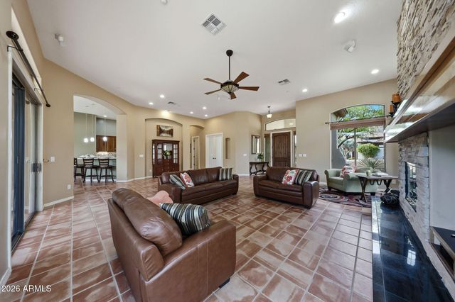 2129 W LEGENDS Way, Anthem, AZ 85086