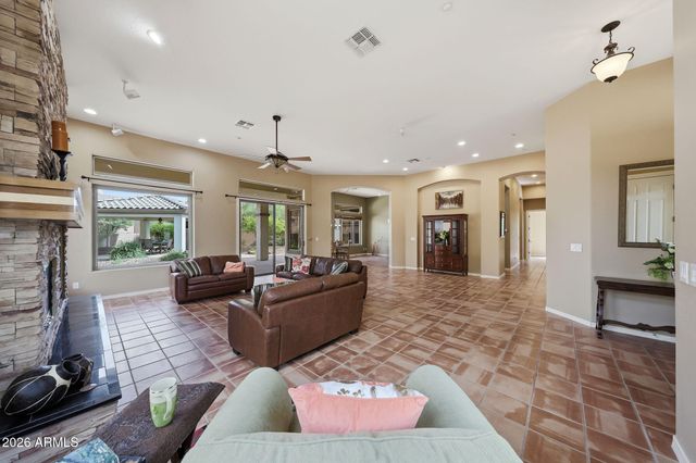 2129 W LEGENDS Way, Anthem, AZ 85086