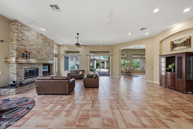 2129 W LEGENDS Way, Anthem, AZ 85086