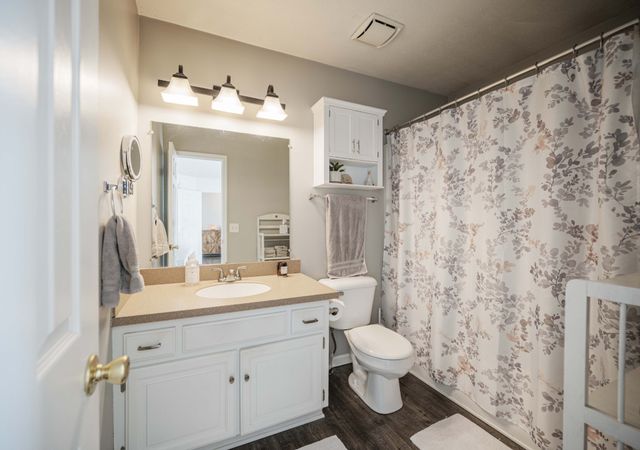 642 Rock Springs Rd, Smyrna, TN 37167