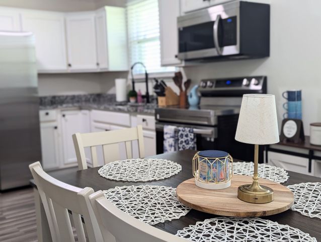 617 Skyline Dr, Columbia, TN 38401