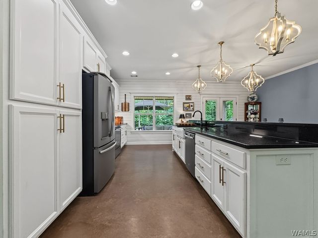 17023 Buffalo Ridge, Northport, AL 35475