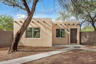 3003 E La Madera Drive, Tucson, AZ 85716