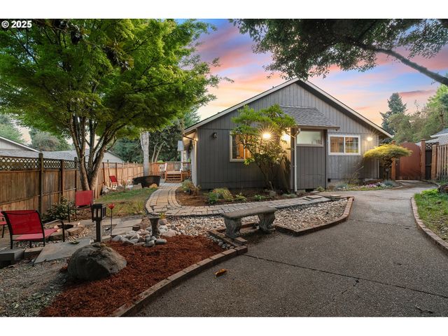20168 Sw TILLAMOOK Ct, Tualatin, OR 97062