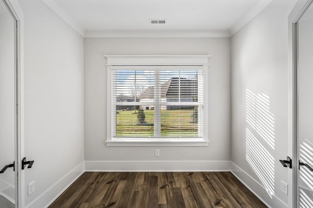 749 Brownlow Road, White House, TN 37188