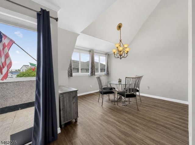466 Pompton Ave F, Cedar Grove Twp., NJ 07009