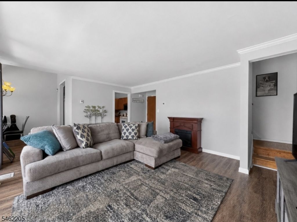 466 Pompton Ave F, Cedar Grove Twp., NJ 07009 — photo 4