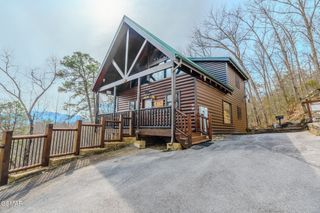 2251 Upper Middle Creek Road, Sevierville, TN 37876