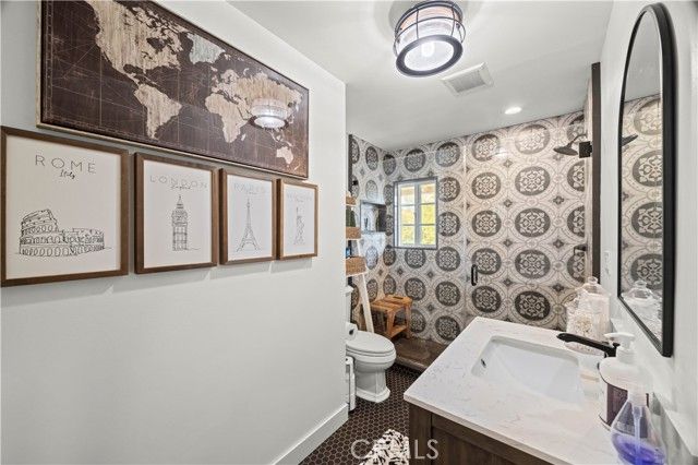 5981 Lakeview Avenue, Yorba Linda, CA 92886