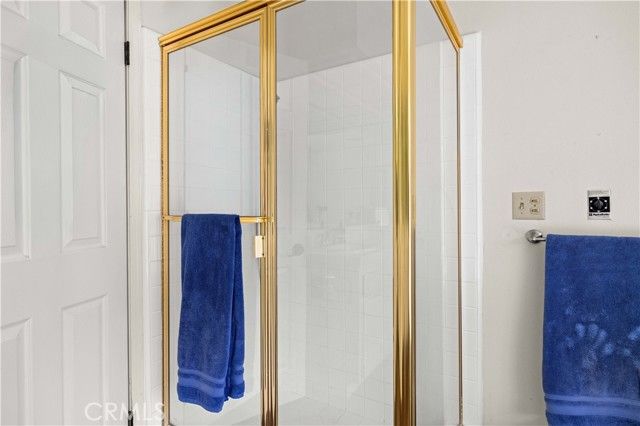 5981 Lakeview Avenue, Yorba Linda, CA 92886