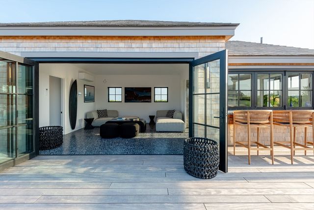 30 Devon The Dips, Nantucket, MA 02554