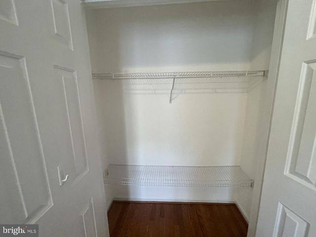 8845 EAGLE ROCK LN, Springfield, VA 22153