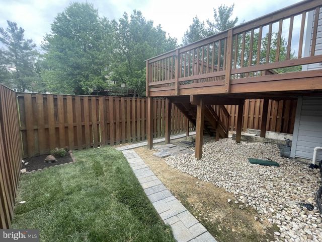 8845 EAGLE ROCK LN, Springfield, VA 22153
