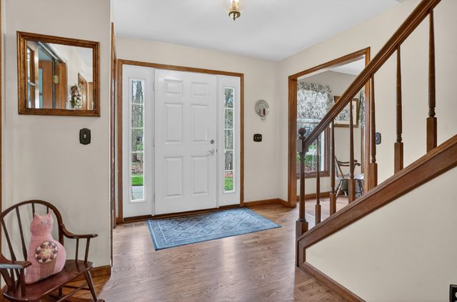 10434 Sourwood Court, Brighton, MI 48114