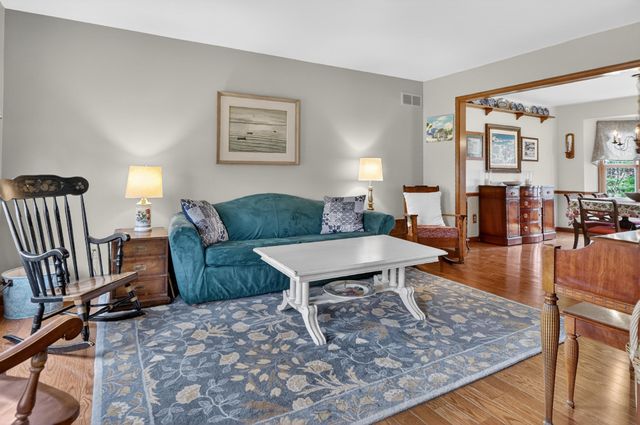 10434 Sourwood Court, Brighton, MI 48114