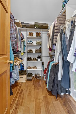 10434 Sourwood Court, Brighton, MI 48114