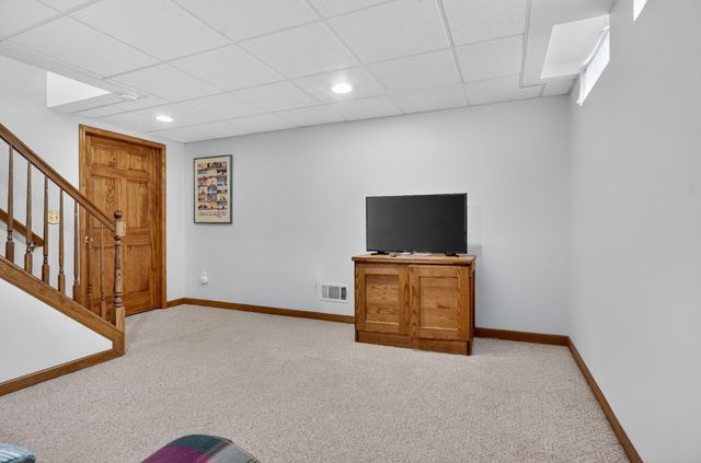 10434 Sourwood Court, Brighton, MI 48114