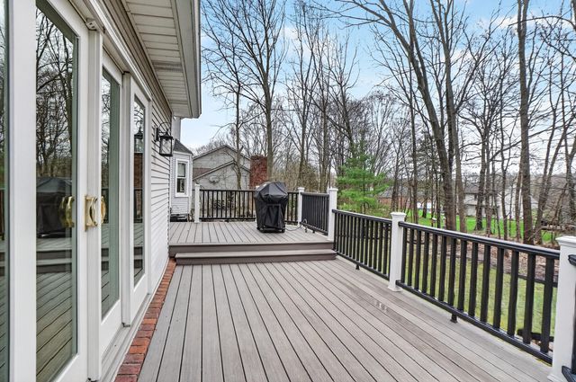 10434 Sourwood Court, Brighton, MI 48114